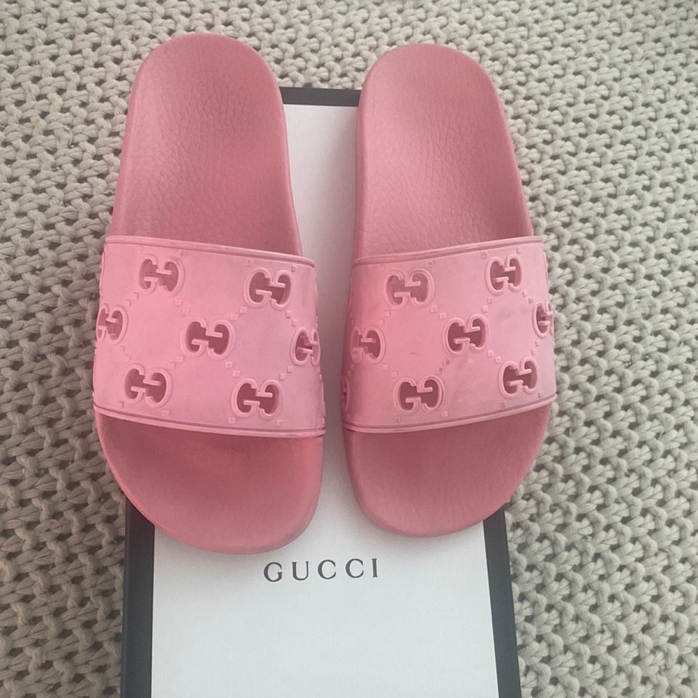 Gucci slides